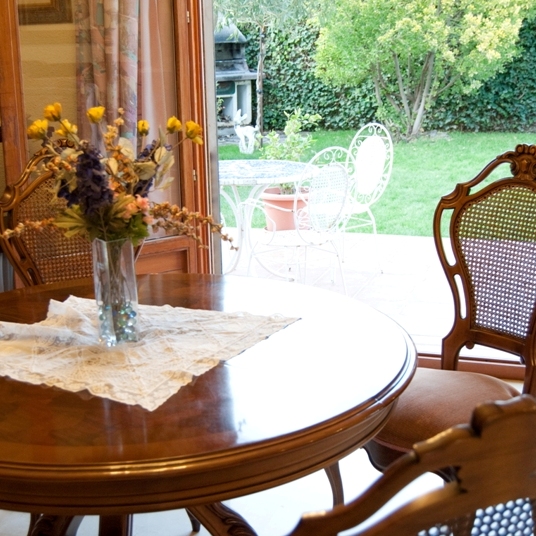 Living Room with direct access to the Garden